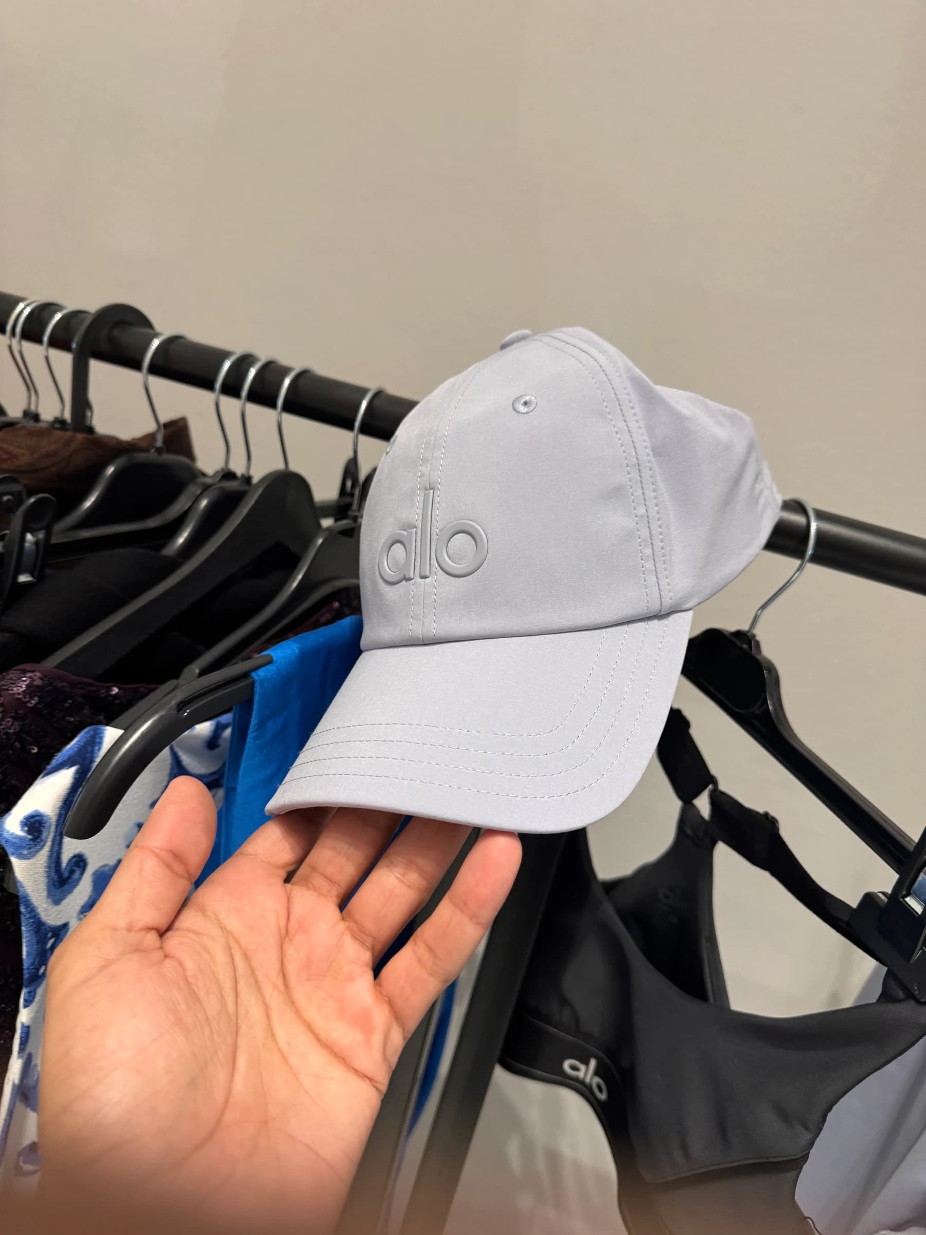 Alo Logo Nakışlı Açık Gri Şapka görsel 6